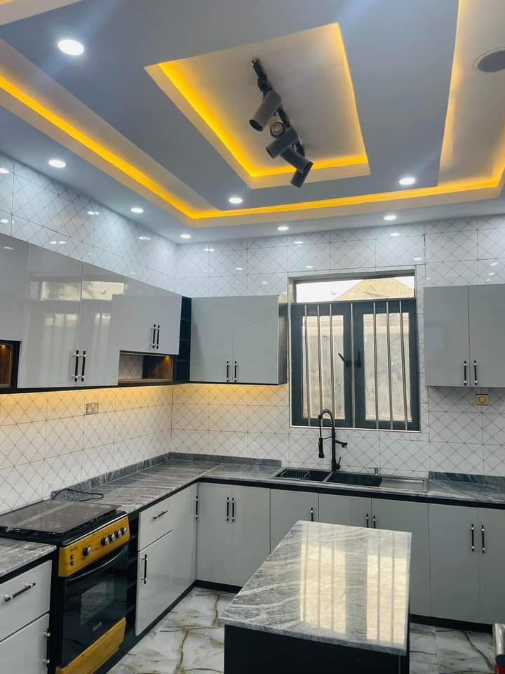 Signature Kitchen Fit-Out